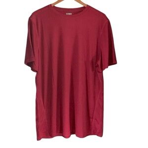 Cranberry Men’s medium dri-fit short sleeve tee shirt.  NWT Red t-shirt top